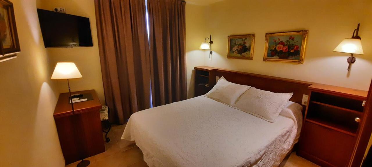 Sant Jordi Hotel Montbrió del Camp Kültér fotó