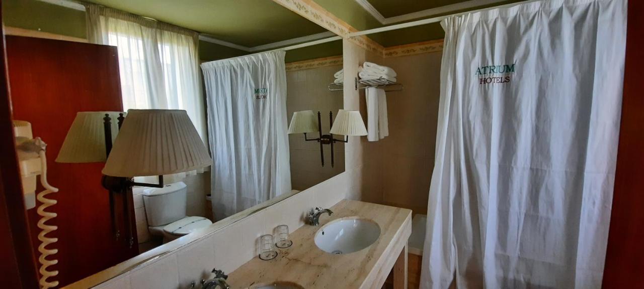 Sant Jordi Hotel Montbrió del Camp Kültér fotó