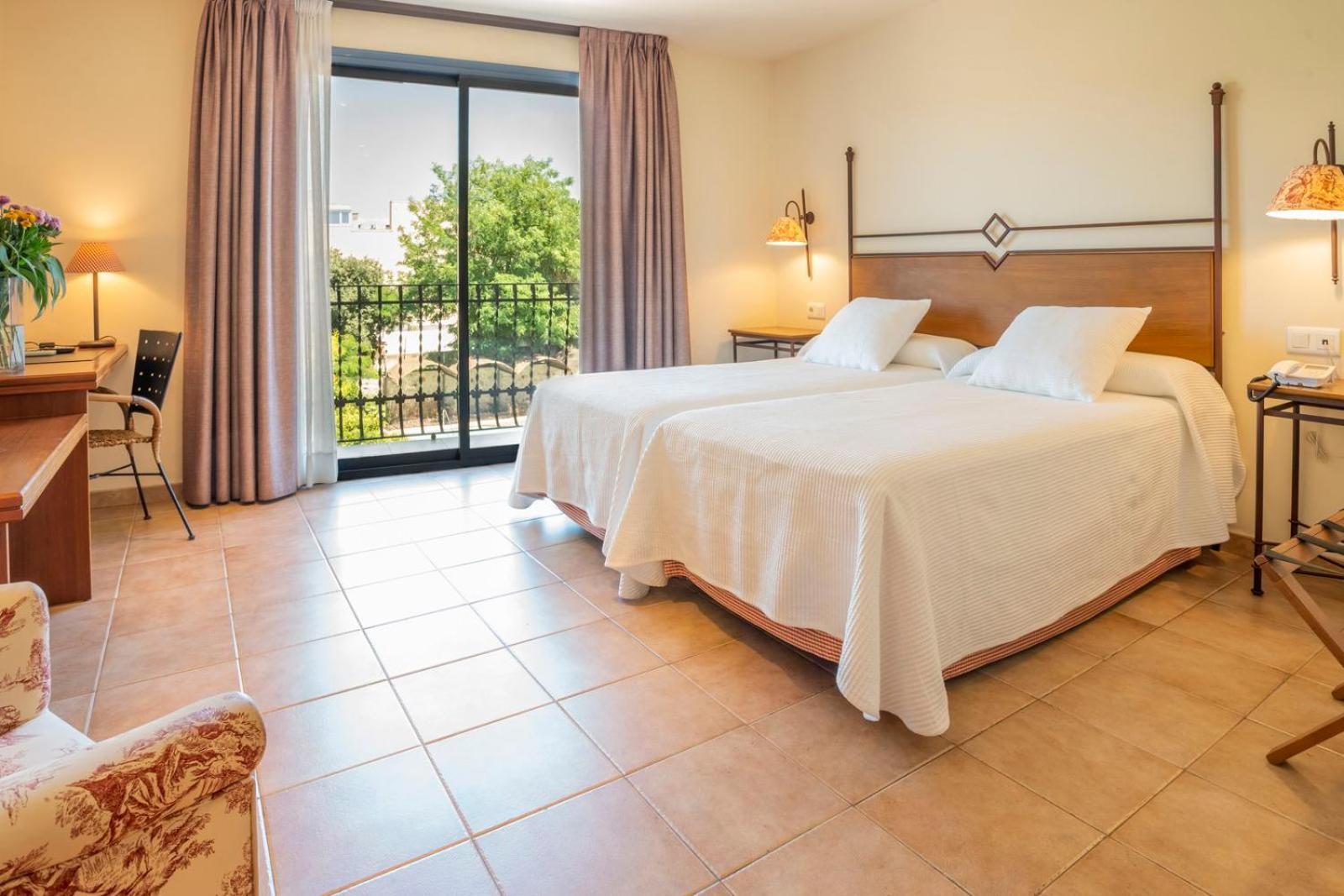 Sant Jordi Hotel Montbrió del Camp Kültér fotó