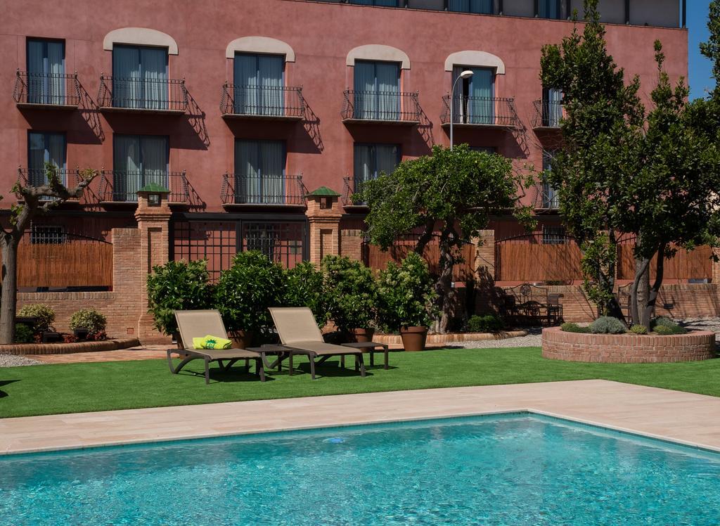 Sant Jordi Hotel Montbrió del Camp Kültér fotó