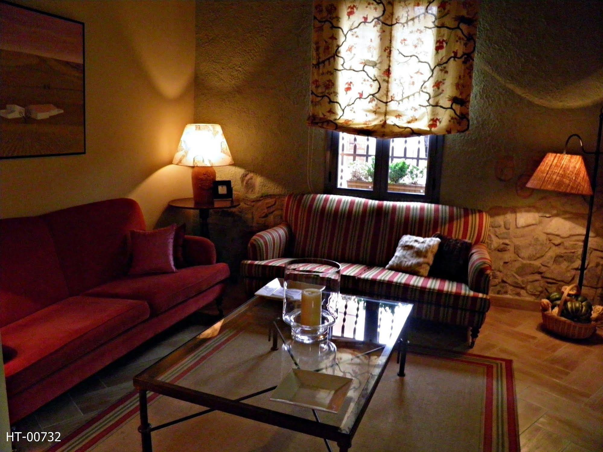Sant Jordi Hotel Montbrió del Camp Kültér fotó